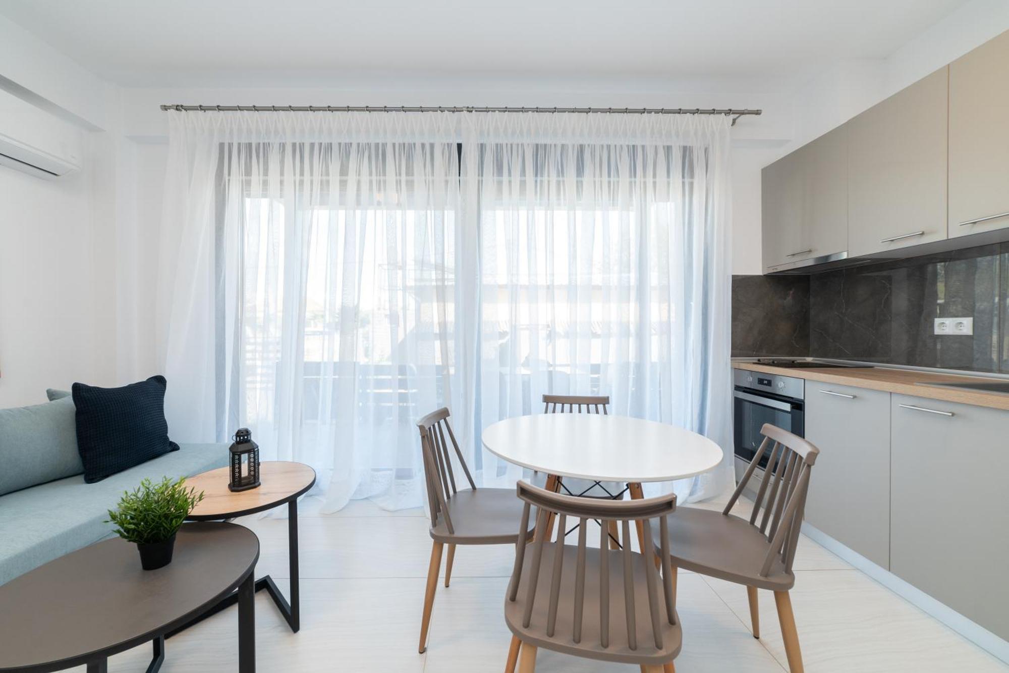 Апартаменти Kleoniki & Irida Residential Complexes Офриніо Екстер'єр фото